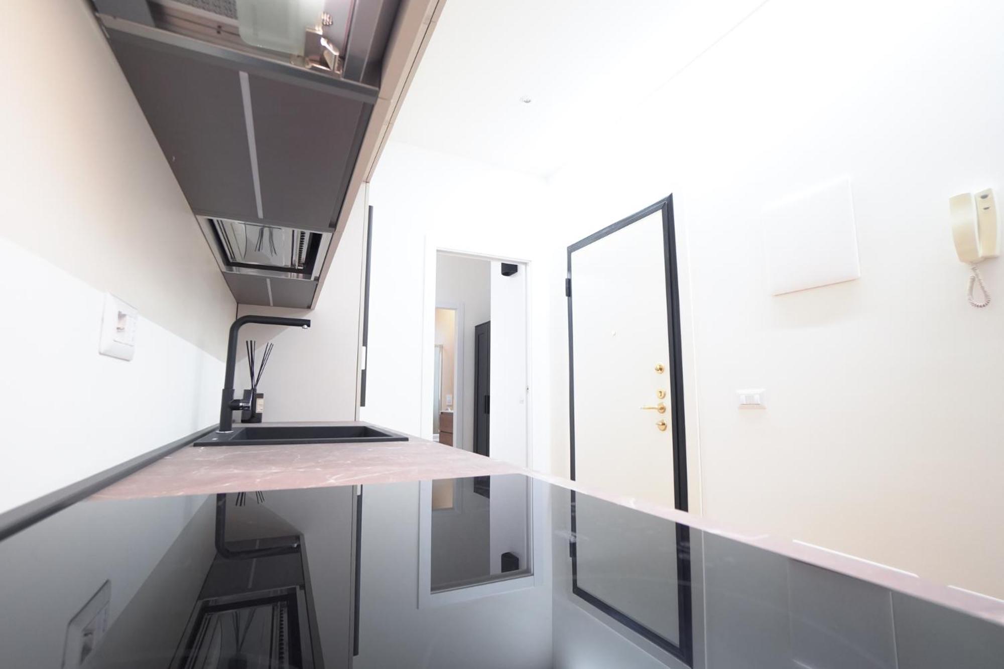 Brera Livings - Luxury Apartment, Full City Center Mailand Exterior foto